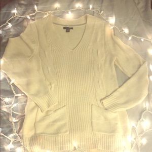 Tommy Hilfiger Off White Holiday Sweater !